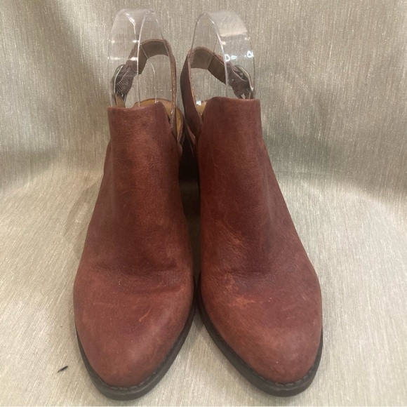 LUCKY BRAND  Sz 9 Odenah Stacked Heel Slip On Pointy Western Style Mules NEW - Picture 2 of 13